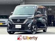 2021 NISSAN ROOX