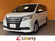 2015 TOYOTA NOAH