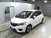 2016 HONDA FIT HYBRID