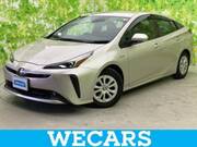 2019 TOYOTA PRIUS S