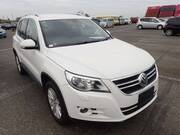 2011 VOLKSWAGEN TIGUAN