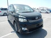 2011 TOYOTA VOXY
