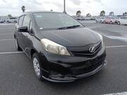 2012 TOYOTA VITZ F