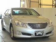 2008 TOYOTA CROWN ROYAL SALOON
