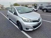 2013 TOYOTA VITZ