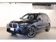 2025 BMW X7