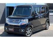 2017 HONDA N-BOX CUSTOM