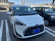 2018 TOYOTA SIENTA