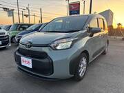 2023 TOYOTA SIENTA
