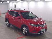 2015 NISSAN X-TRAIL