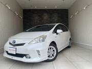 2012 TOYOTA PRIUS ALPHA