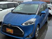 2019 TOYOTA SIENTA X