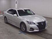 2016 TOYOTA CROWN HYBRID