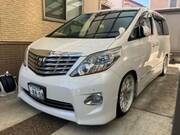 2011 TOYOTA ALPHARD
