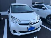 2011 TOYOTA RACTIS G