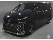 2023 TOYOTA VOXY