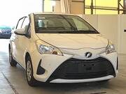 2019 TOYOTA VITZ F