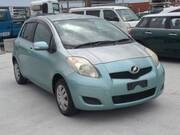 2009 TOYOTA VITZ F