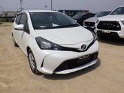 2015 TOYOTA VITZ F