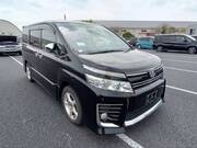 2015 TOYOTA VOXY