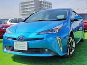 2019 TOYOTA PRIUS