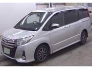2015 TOYOTA NOAH