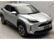 2023 TOYOTA YARIS CROSS HYBRID Z