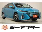 2017 TOYOTA PRIUS PHV