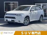 2013 MITSUBISHI OUTLANDER PHV