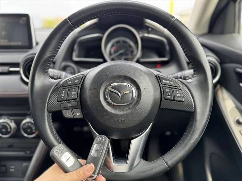 MAZDA DEMIO (MAZDA2)