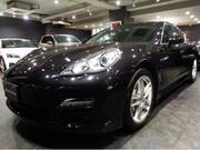 2012 PORSCHE PANAMERA