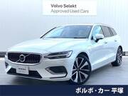 2021 VOLVO V60