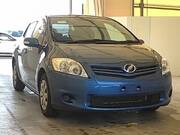 2011 TOYOTA AURIS