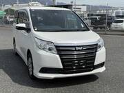 2016 TOYOTA NOAH