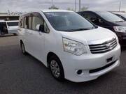 2011 TOYOTA NOAH X SMART EDITION