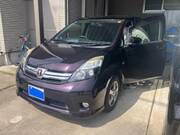 2014 TOYOTA ISIS PLATANA