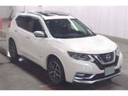 2017 NISSAN X-TRAIL