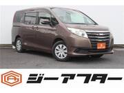 2017 TOYOTA NOAH