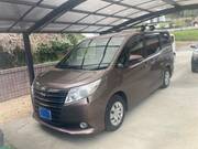2014 TOYOTA NOAH X