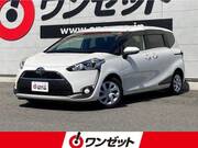 2017 TOYOTA SIENTA X