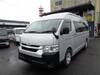 TOYOTA HIACE COMMUTER