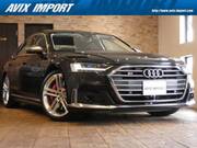 2020 AUDI S8