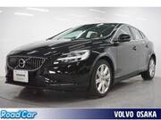2019 VOLVO V40