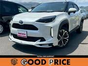 2022 TOYOTA YARIS CROSS
