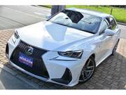 2017 LEXUS IS