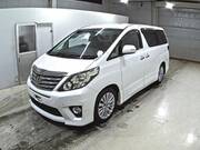 2013 TOYOTA ALPHARD 240S