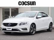 2015 VOLVO S60