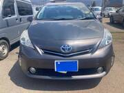 2013 TOYOTA PRIUS ALPHA S