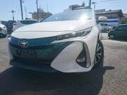 2017 TOYOTA PRIUS PHV