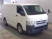 2017 TOYOTA HIACE VAN